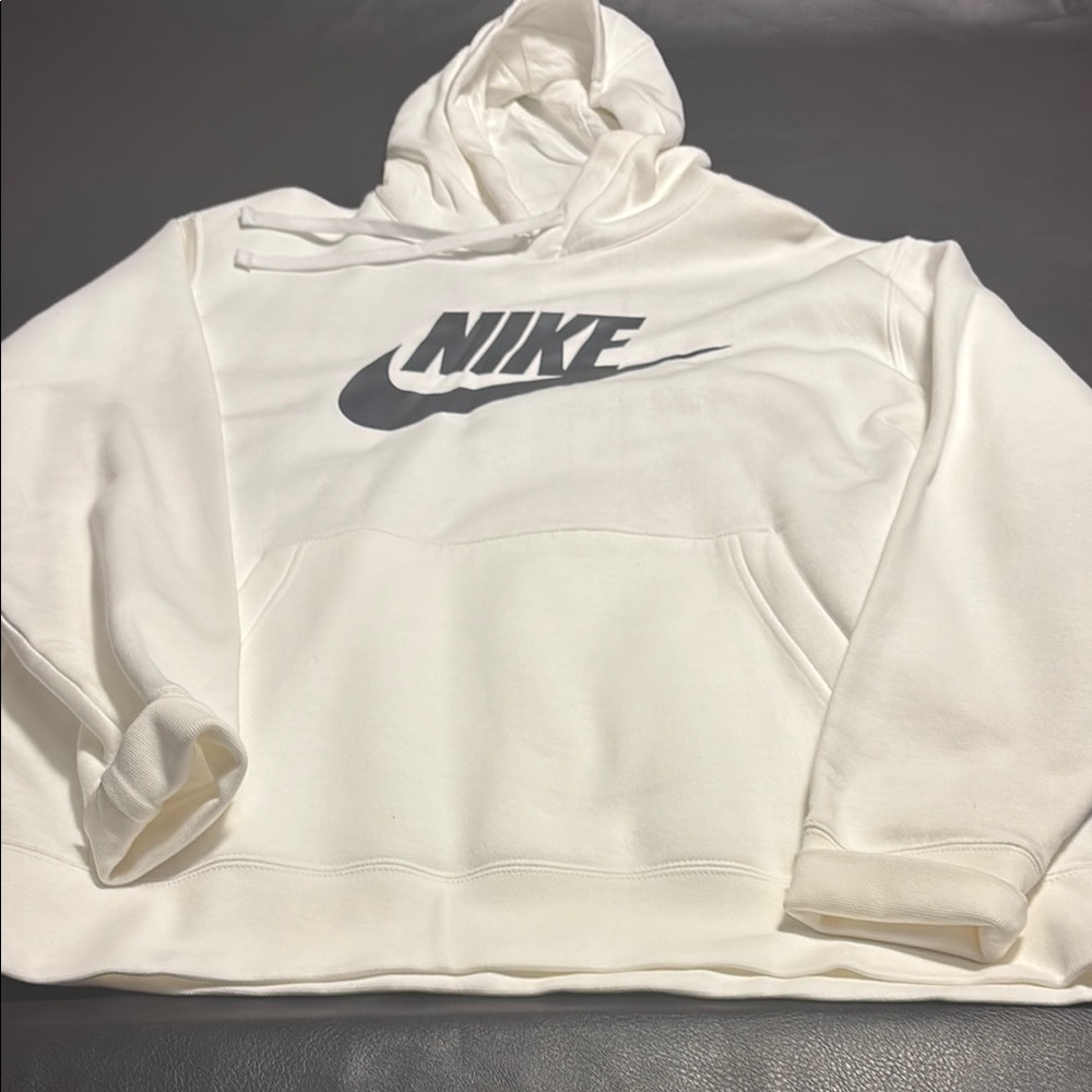 Nike Pullover Hoodie